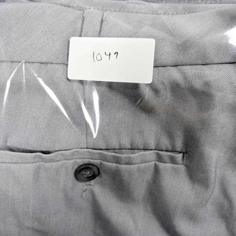 Van Heusen Mens Straight Fit Dress Pants Light Gray 33x30 Stretch Trousers